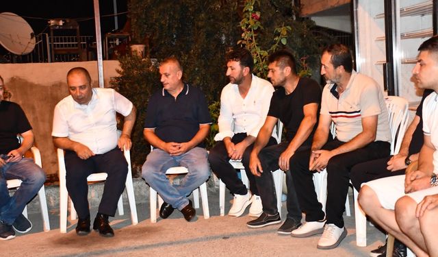 Ekici, muhtarlarla bir araya geldi