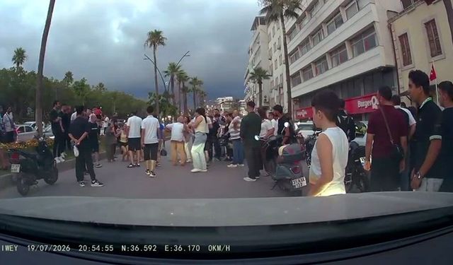 Hatay'da yaya geçidinde skuterli çocuğa motosiklet çarptı