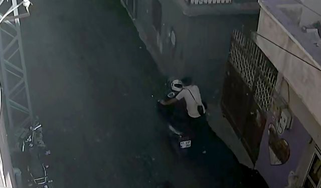 Refakatçi gibi gittiği hastanenin otoparkından motosiklet çaldı