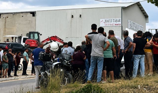Taziyeye giderken otomobilin çarptığı kadın öldü