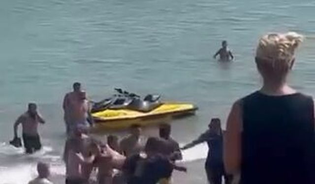 Adana'da denize giren genç hayatını kaybetti