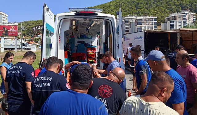 Göçük altında kalan işçi kurtarıldı