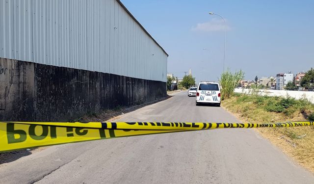Seyir halindeki otomobile silahlı saldırı: 1 yaralı