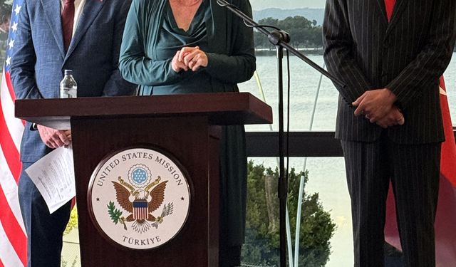 Adana'da Amerika'nın bağımsızlığının 250. yılını kutlandı