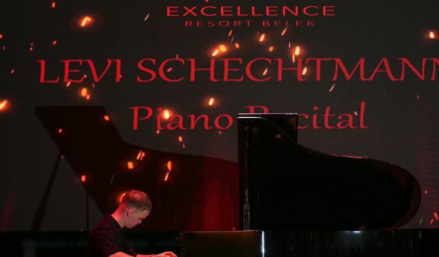 Alman piyanistin Türkiye'deki ilk performansı Antalya'da
