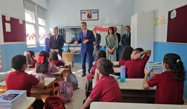 Bucak'ta 12 bin 786 öğrenci ders başı yaptı