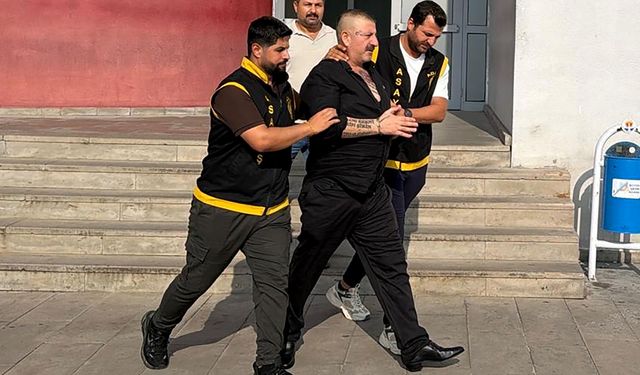Cinayetten yargılanırken sanal medya ünlüsü olmak için farklı isimle videolar çekmiş