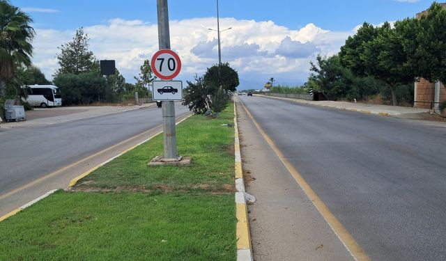 Direksiyondayken fenalaşıp kaza yapan otomobil sürücüsü hayatını kaybetti