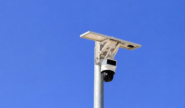 Kepez Belediyesi'nin fotokapanına saldırı