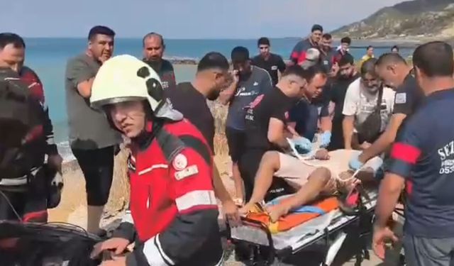Kontrolden çıkan otomobil sahile yuvarlandı