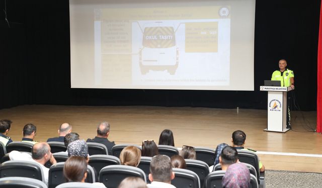 Okul servis şoförleri ve rehber personele eğitim