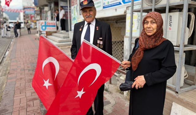 Osmaniye'de Gaziler Günü yürüyüşü