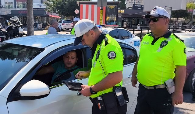 Yayaya yol vermediği gerekçesiyle ceza kesilen sürücü, görüntüye rağmen ikna olmadı