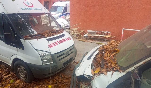 Mersin’de gündeme getirdiğimiz o ambulanslarla ilgili İl Sağlık Müdürlüğü’nden açıklama