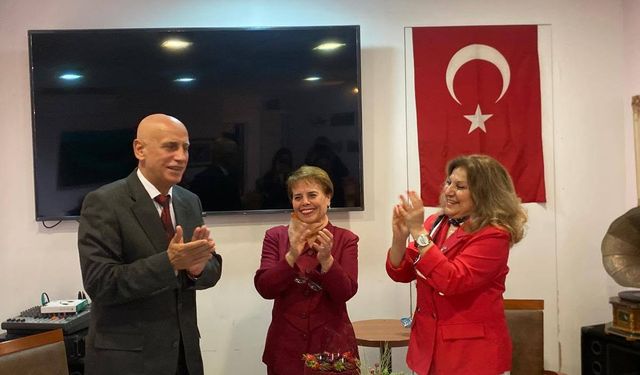 Atatürk'ün manevi torunu anılarını anlattı