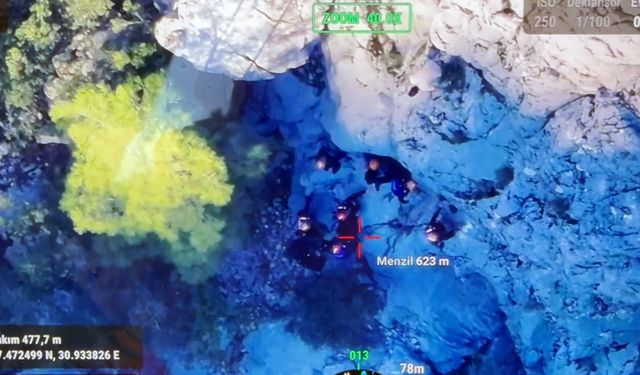Yazılı Kanyon’da mahsur kalan 10 kişi için umut veren gelişme! AFAD ekibi gruba ulaştı