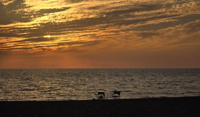 Hatay'da kartpostallık gün batımı