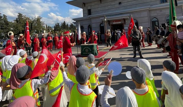 Osmaniye'de minik öğrencilerin Bed-i Besmele heyecanı