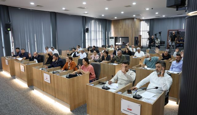 Toroslar Belediyesi'nden üniversite öğrencilere karşılıksız destek