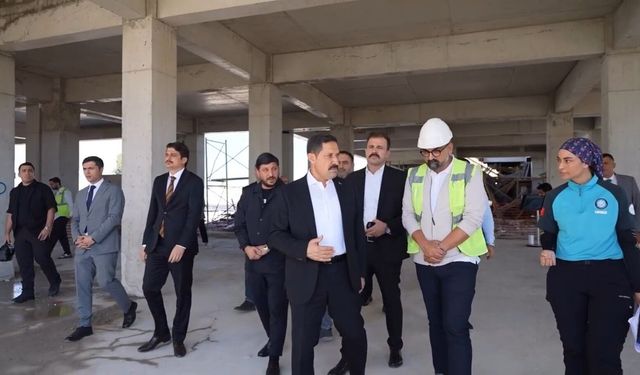 Vali Masatlı, hastane inşaatında incelemede bulundu