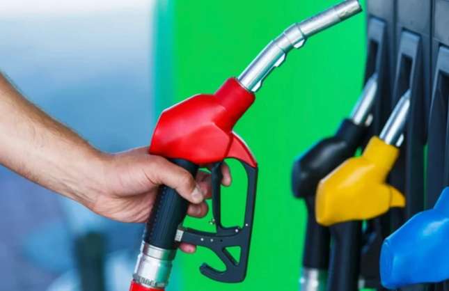 ⛽ Mersin'de Pompa Başında Şok! İlçe İlçe Akaryakıt Fiyatları Açıklandı