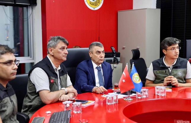 Mersin’de Yangına Karşı Alarm: Vali Toros Sahada