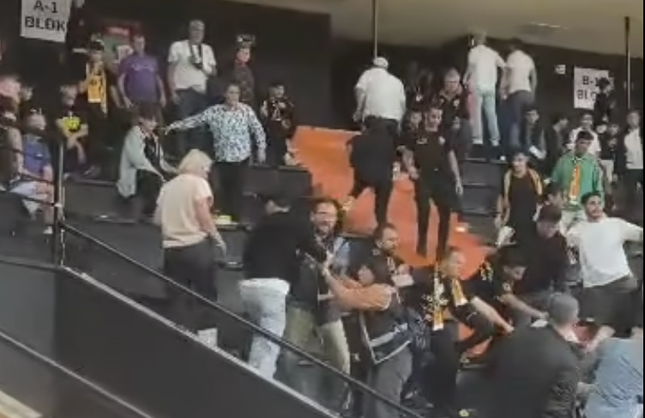 Mersin’de FIBA Maçında Tribün Kavgası: Avrupa’ya Rezil Olduk