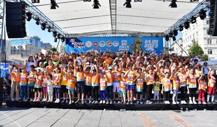 Kayseri Büyükşehir'den özel çocuklara maraton