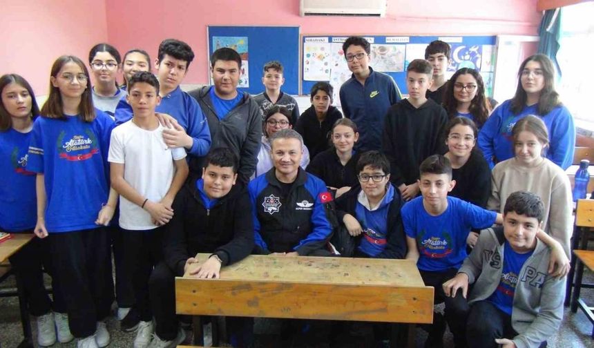 Türkiye’nin ilk astronotu Alper Gezeravcı memleketi Silifke’de