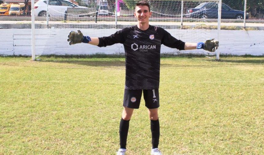 Mersin U-16 Ligi'nin Yükselen Yıldızı: Kaleci Demirhan Demir