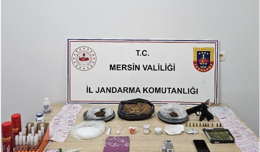 Mersin Jandarmasından yapılan Operasyonunda 3 Şüpheliyi Yakalandı