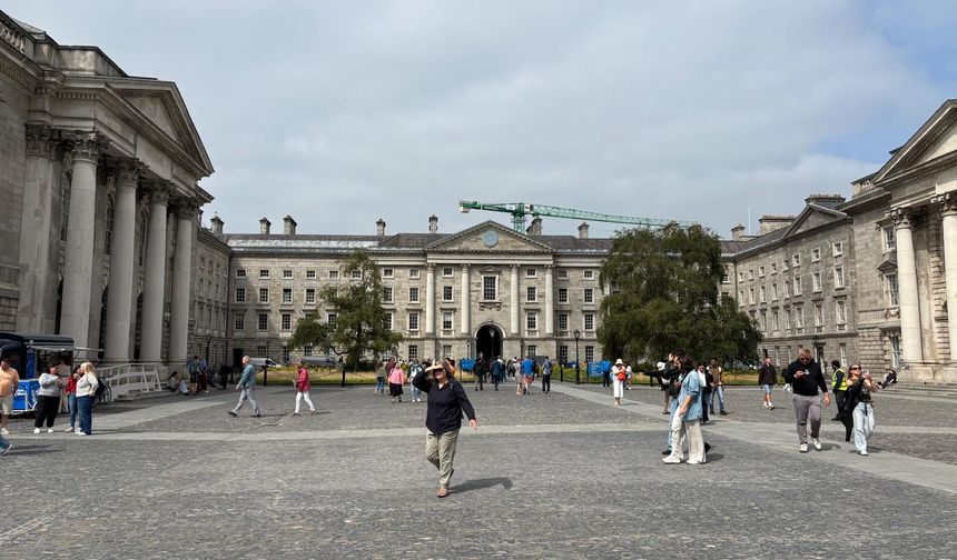 KUZEY İRLANDA- İRLANDA CUMHURİYETİ  BELFAST- DUBLİN