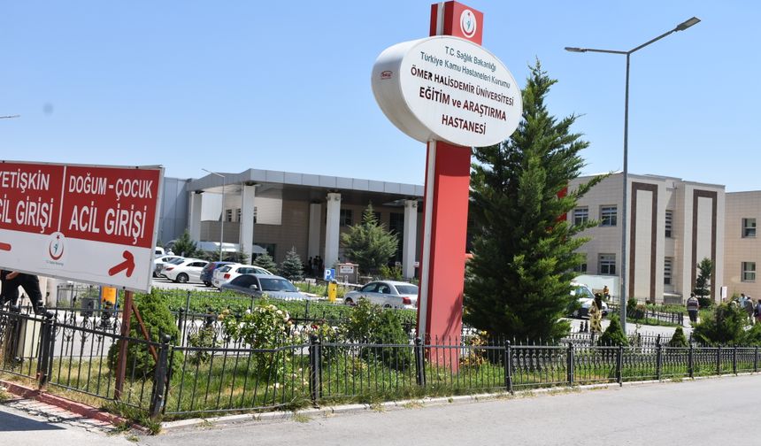 Ekili arazisinden hayvanlarını geçiren çobanı öldürdü