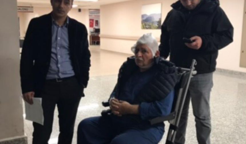 Hafif ticari aracın yayaya çarptığı kaza kamerada