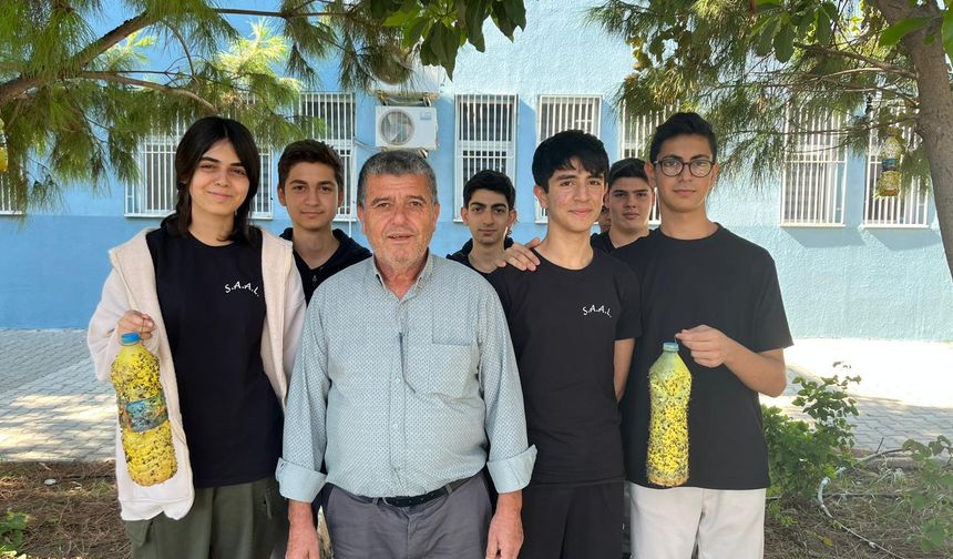 Öğrencilerin tarım zararlısına karşı ürettikleri ürünü, çiftçiler kullanmaya başladı