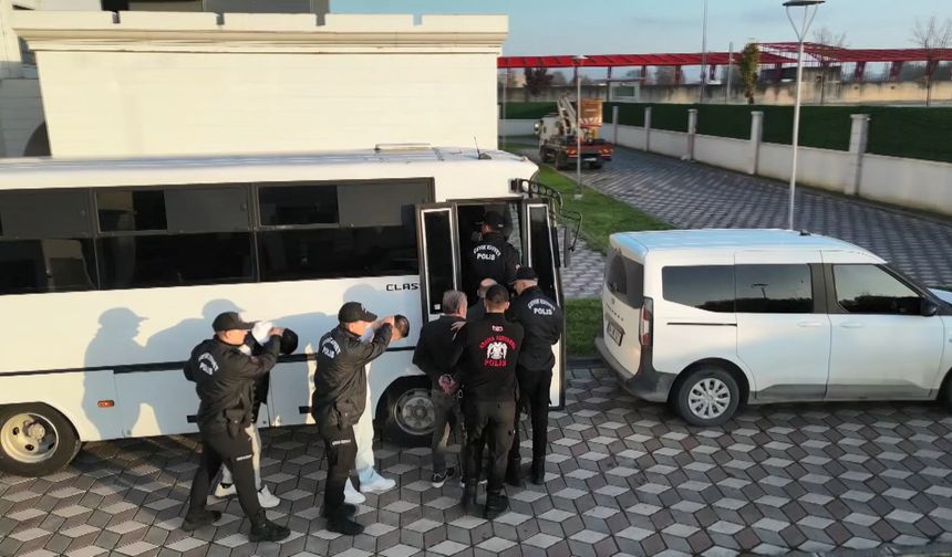 Sahte bungalov ilanlarıyla 1 milyon 482 bin liralık dolandırıcılığa 23 tutuklama