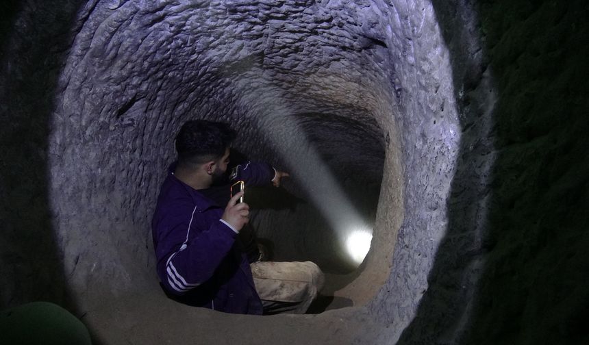 Tarihi 300'lü yıllara dayanan mahalledeki oyma mağaraların turizme kazandırılması isteği / Ek fotoğraflar