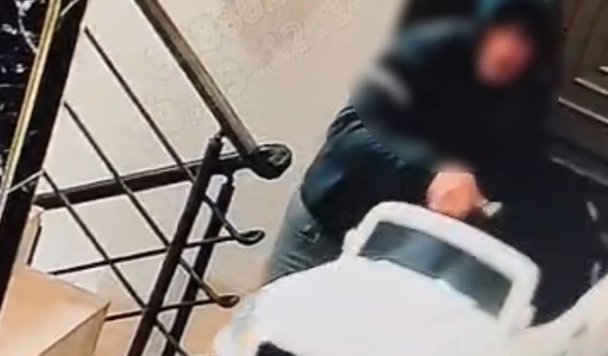 Apartmandan bisiklet ve akülü oyuncak araba çalan şüpheliler yakalandı