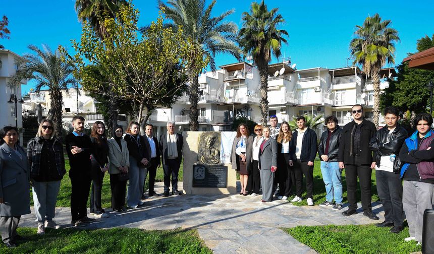 Akdeniz Üniversitesi'nden Muratpaşa Dostluk Parkları'na ziyaret