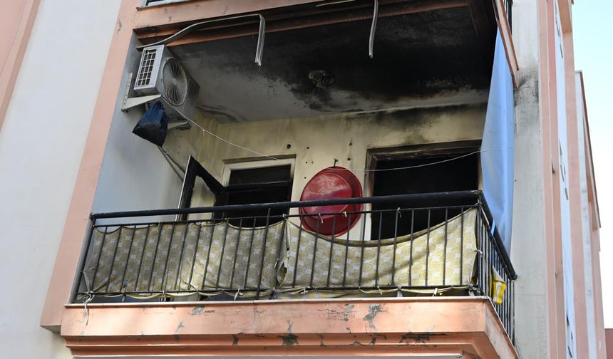 Başkan Kocagöz, evi yanan vatandaşı ziyaret etti