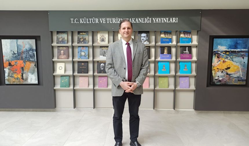 İskenderun sahilinde yeni kütüphane hizmete girdi