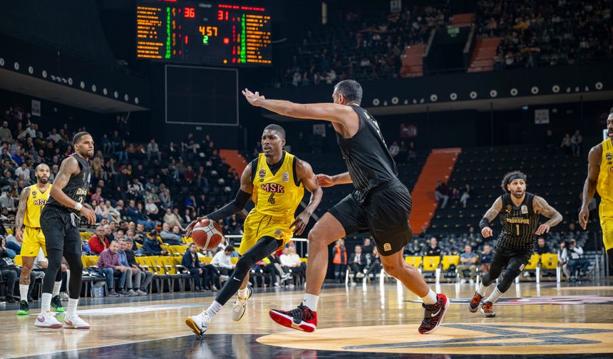 Mersin Spor Kulübü- Esenler Erokspor: 83-88