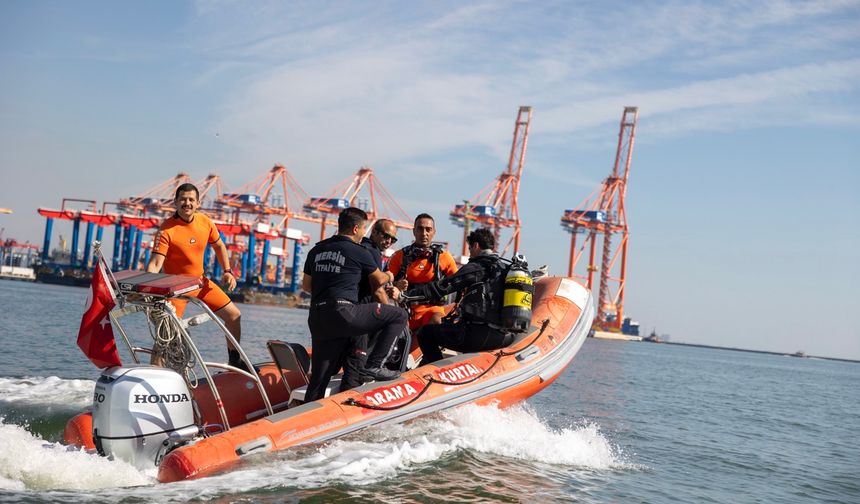 Mersin Büyükşehir Arama Kurtarma Ekipleri Havada, Karada ve Denizde Her Daim Hazır