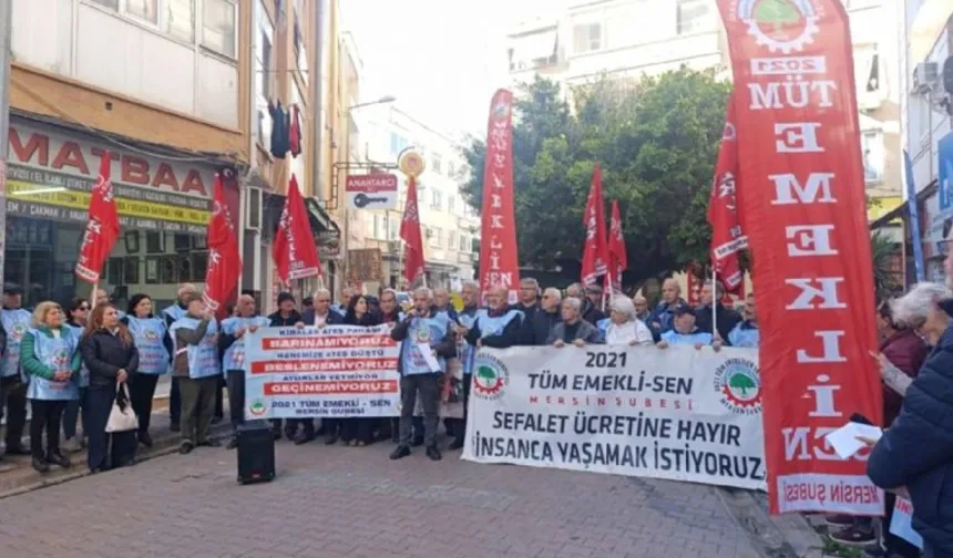 Emekliler Alanlara İndi: “Açlık Sınırının Altındaki Maaşı Kabul Etmiyoruz”