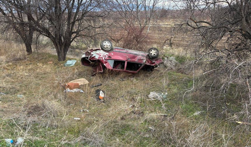 Gece kaza yapan otomobil, gündüz fark edildi