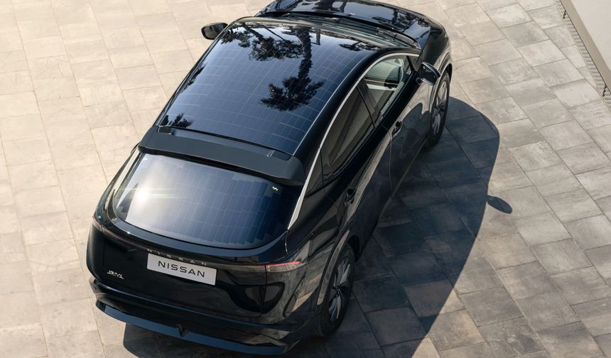 Güneşli Park Yeri Yetiyor – Nissan Ariya Kendi Kendine Menzil Topluyor