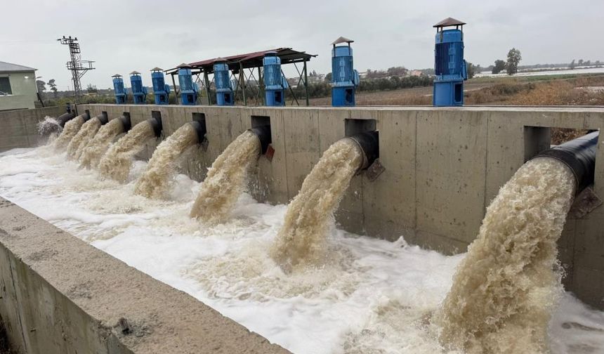Tarsus’ta Binlerce Dönüm Arazi Selden Kurtuldu