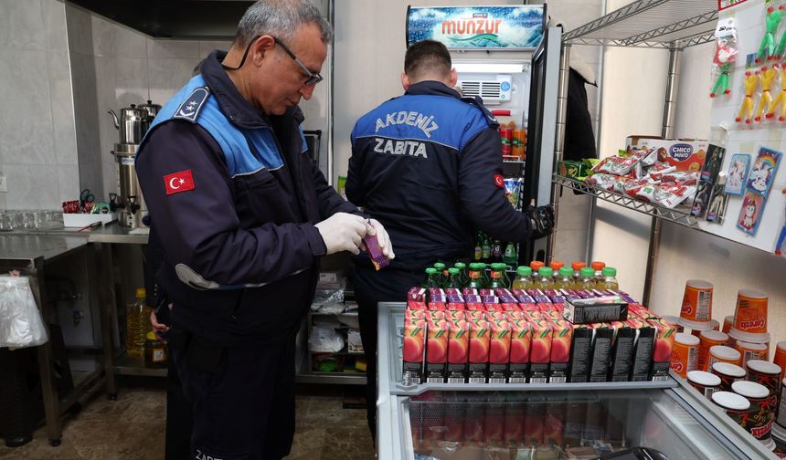 Akdeniz’de Sağlıksız Ürün Satan Kantine Ceza