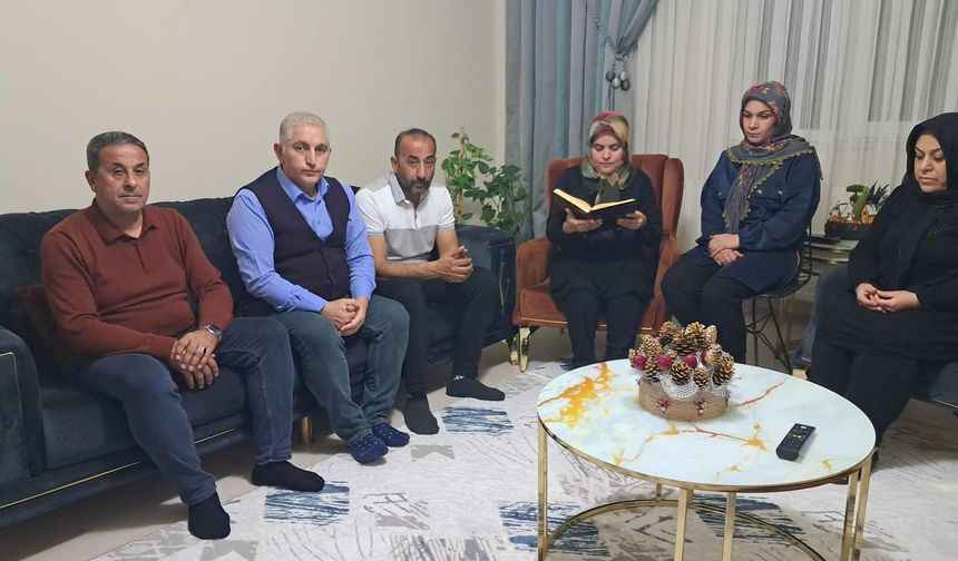 Asrın felaketinde kaybettiği eşi ve kızının son fotoğrafları hatıra kaldı