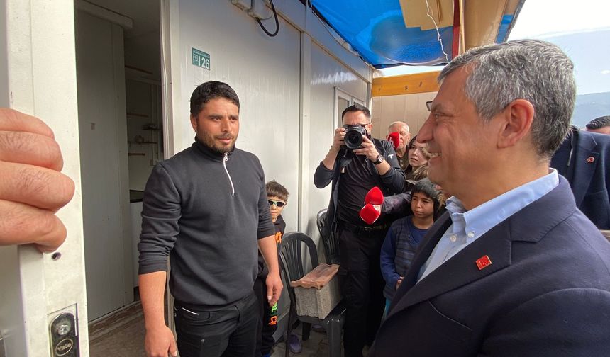 Özgür Özel: Depremin siyaseti olmaz / Ek fotoğraflar